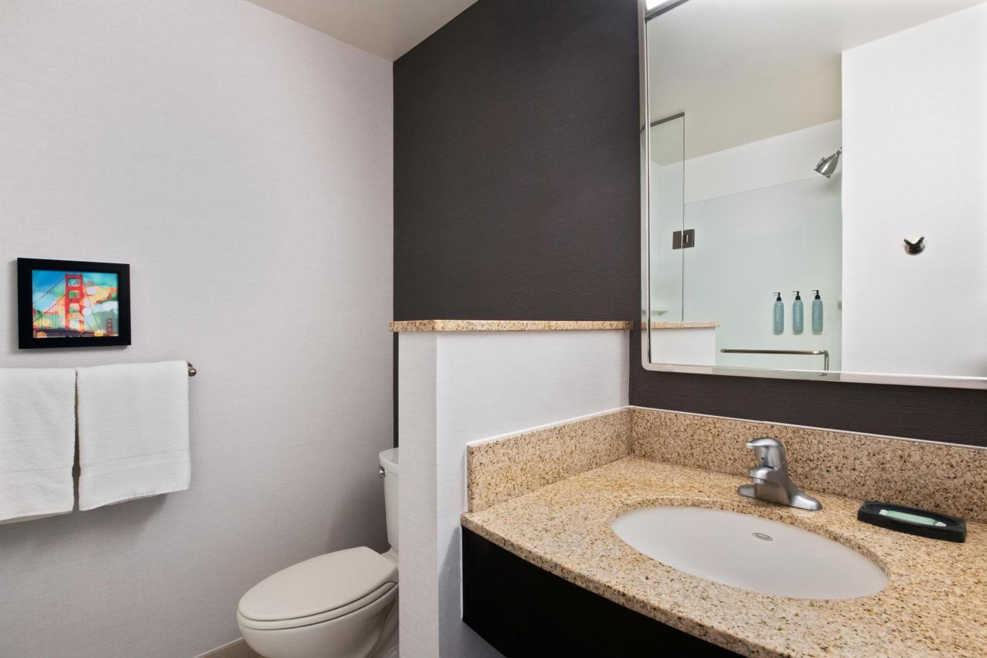 Courtyard By Marriott San Jose North/ Silicon Valley Экстерьер фото