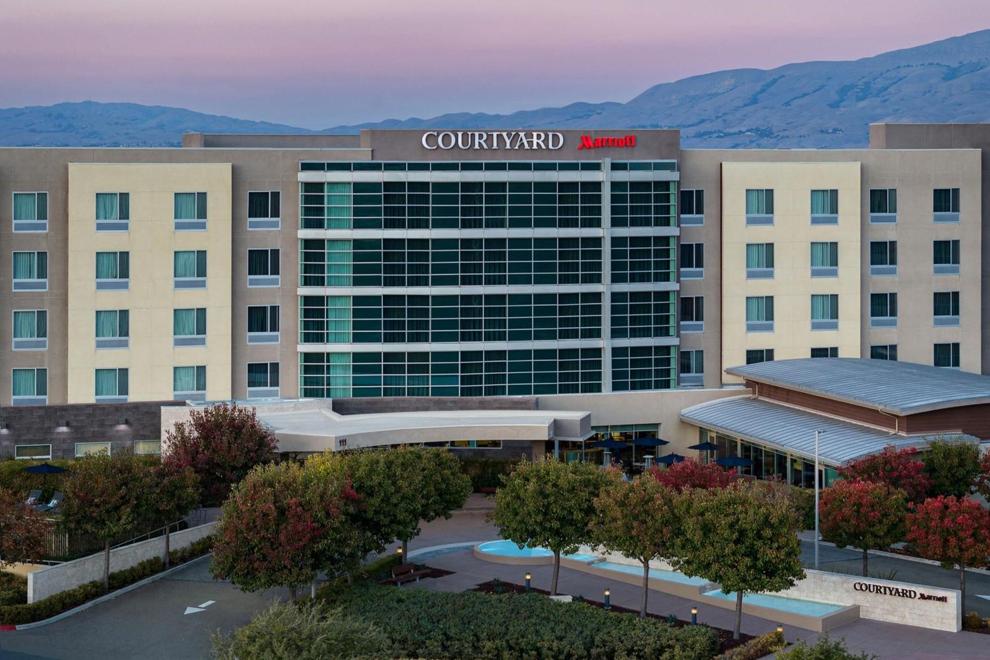 Courtyard By Marriott San Jose North/ Silicon Valley Экстерьер фото