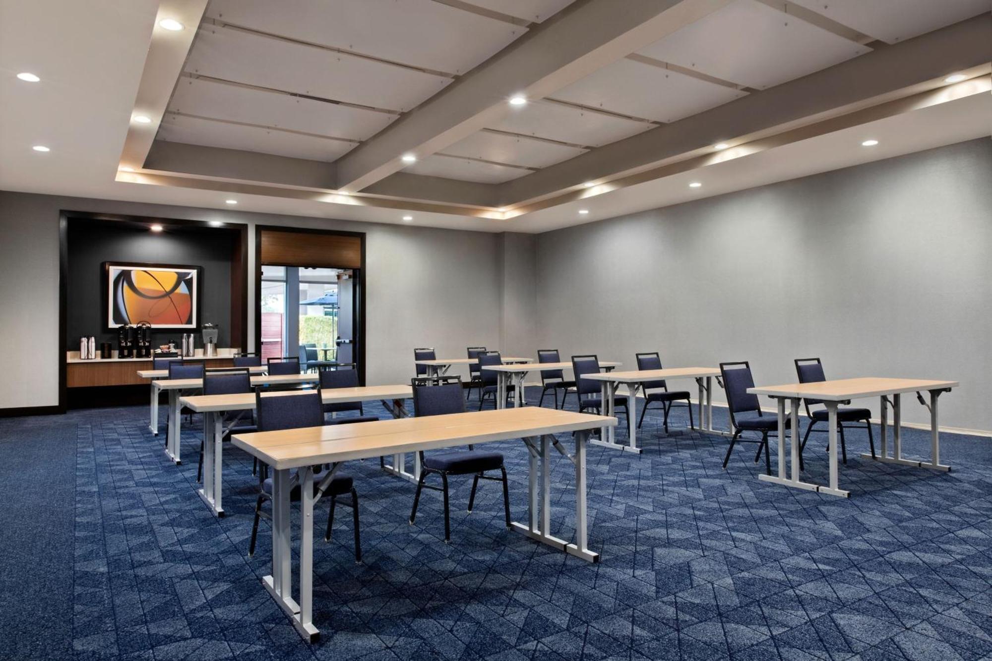 Courtyard By Marriott San Jose North/ Silicon Valley Экстерьер фото